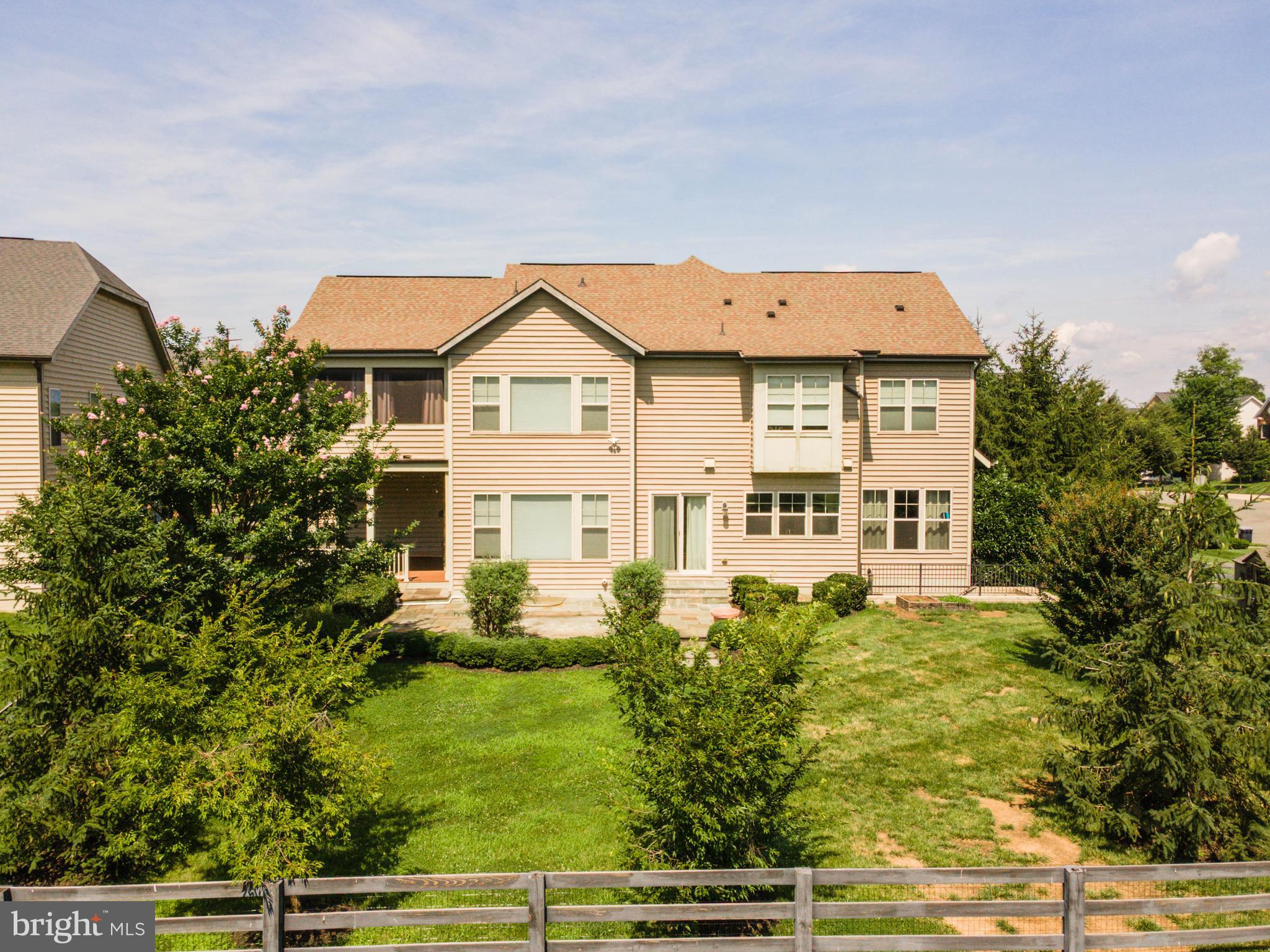 MARBURY - Residential