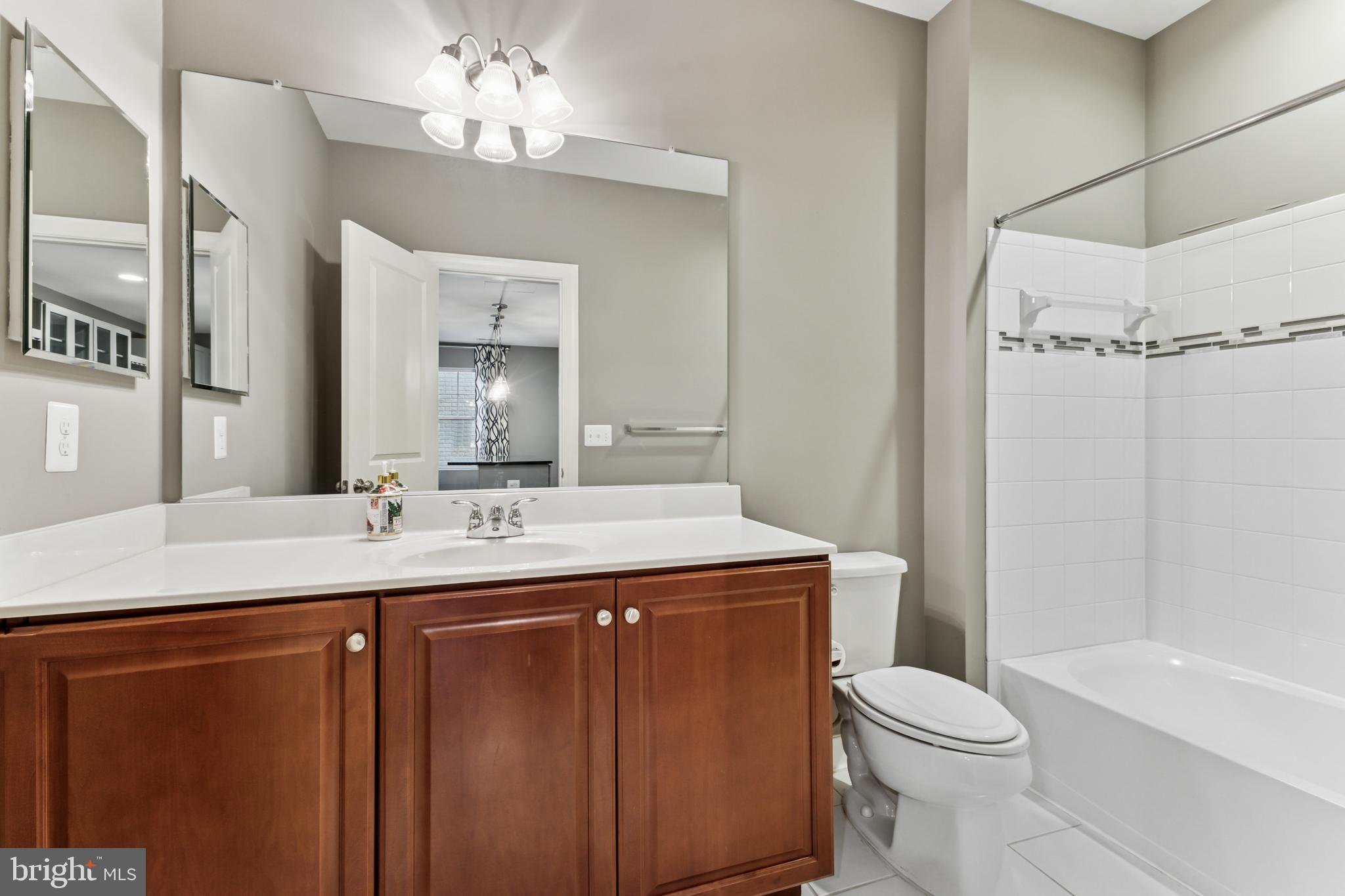 MARBURY - Residential