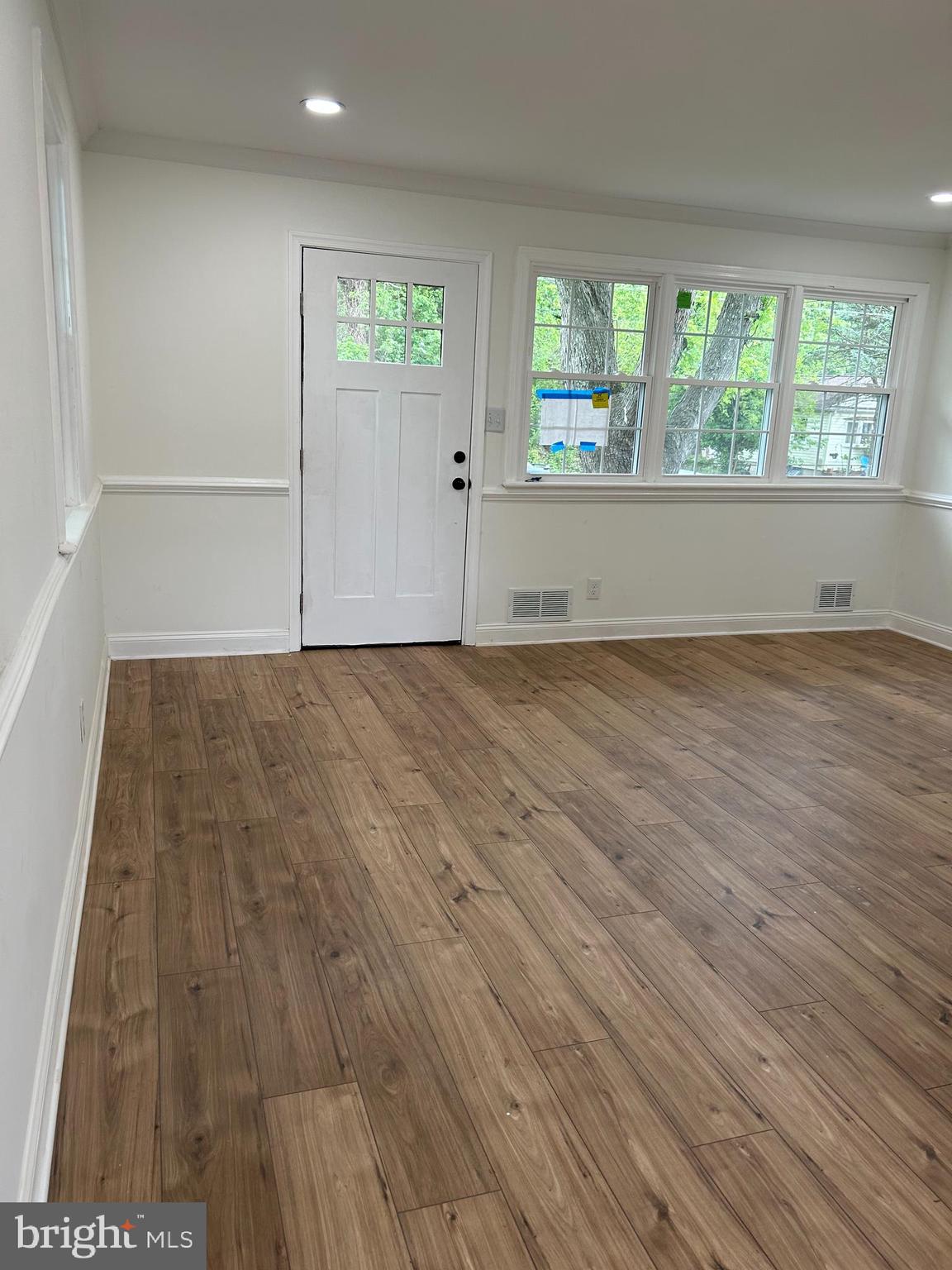 HOLLYWOOD - Residential
