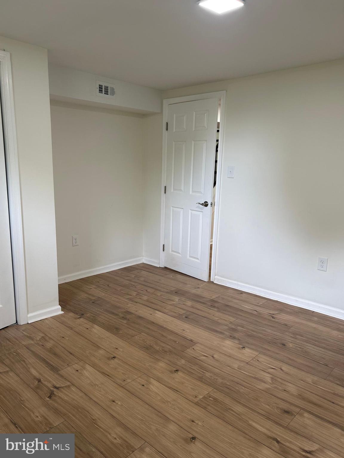 HOLLYWOOD - Residential