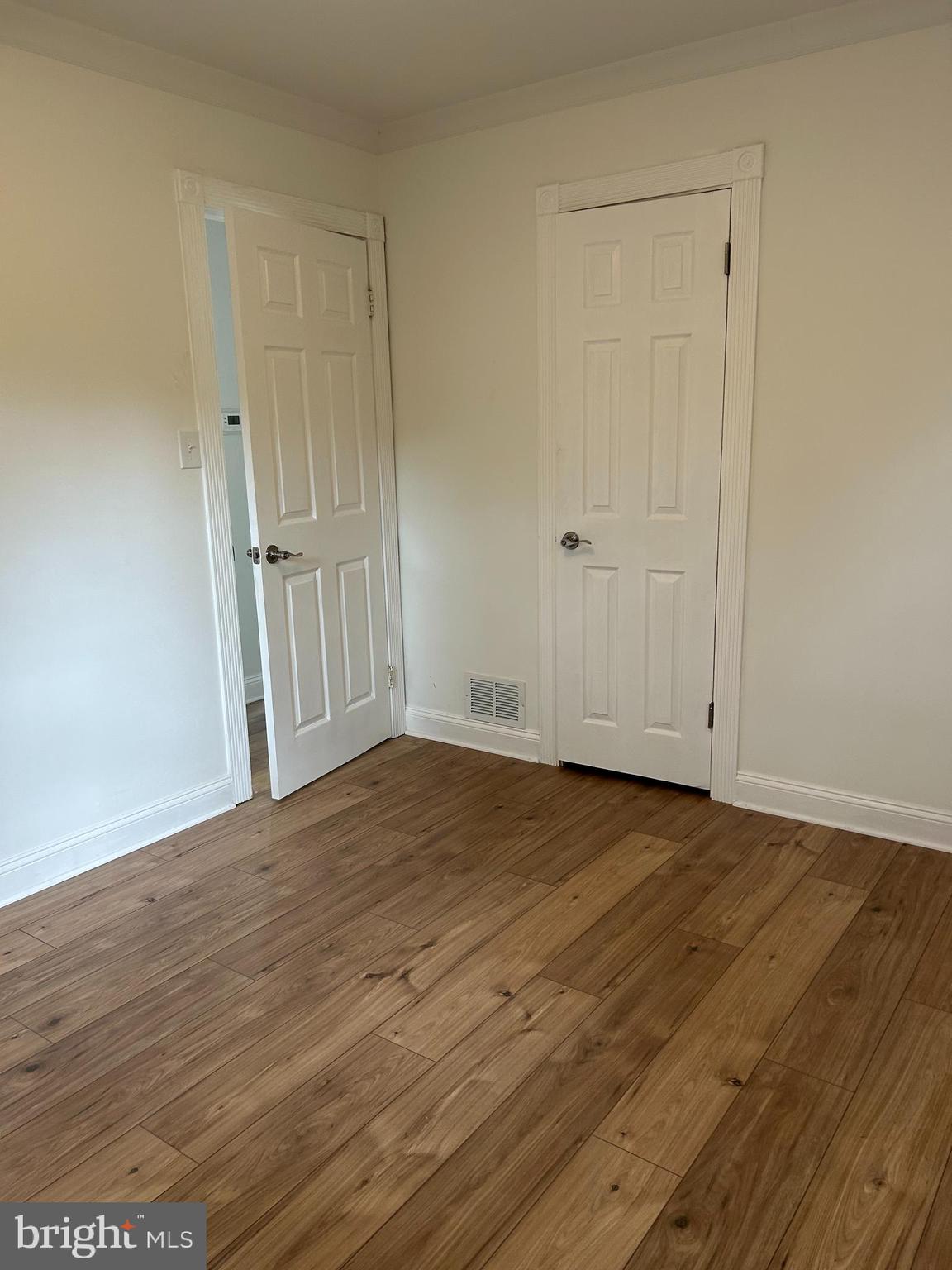 HOLLYWOOD - Residential