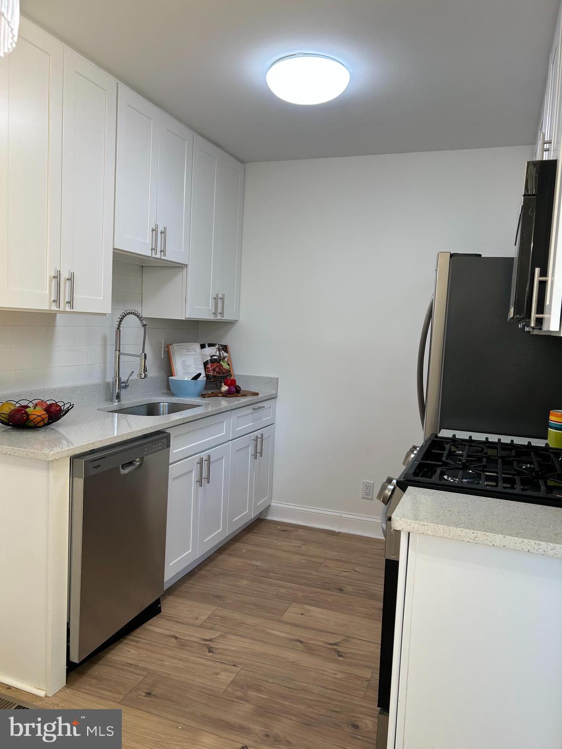 HOLLYWOOD - Residential