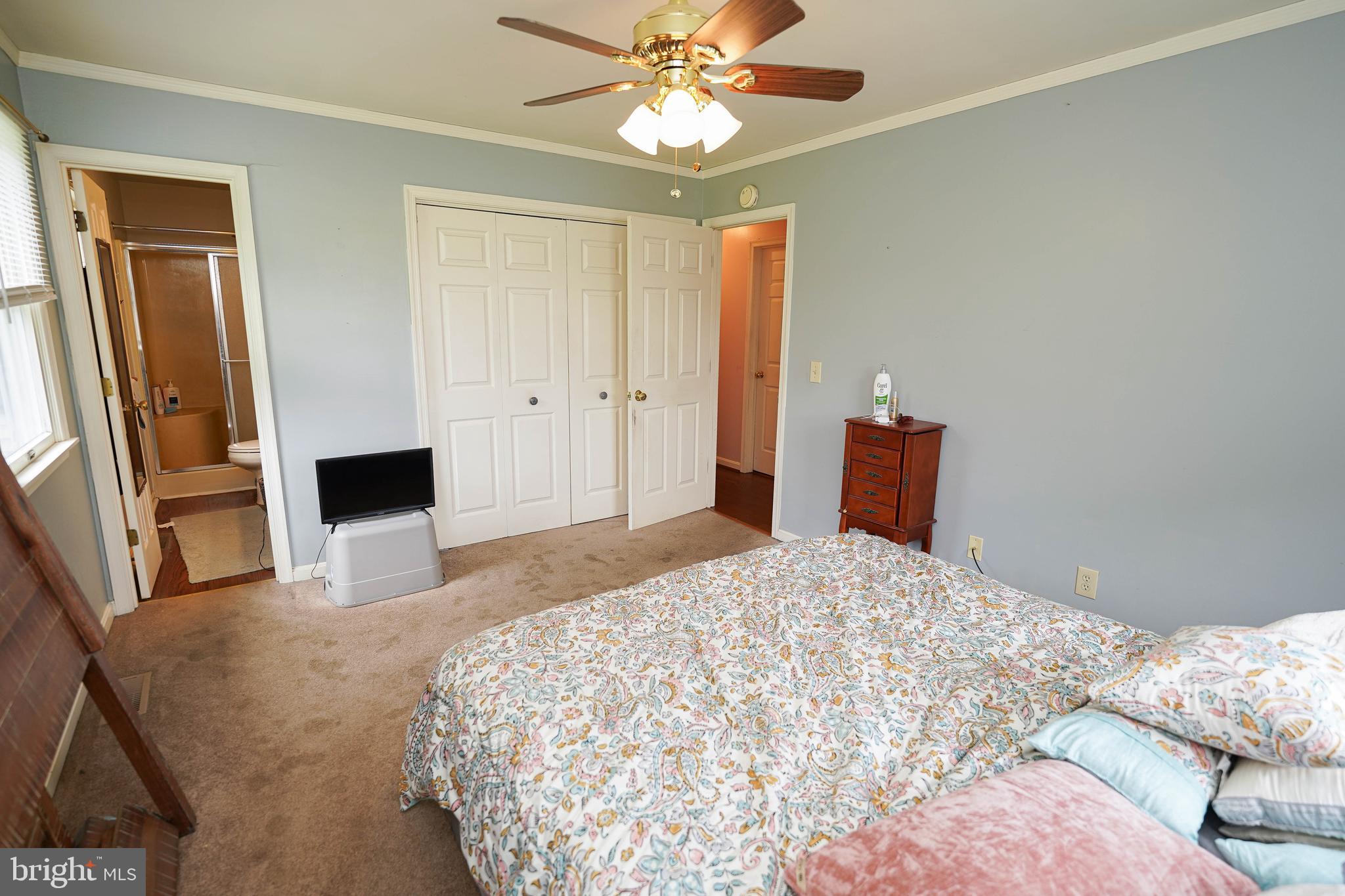 KING WILLIAMS COURT - Residential