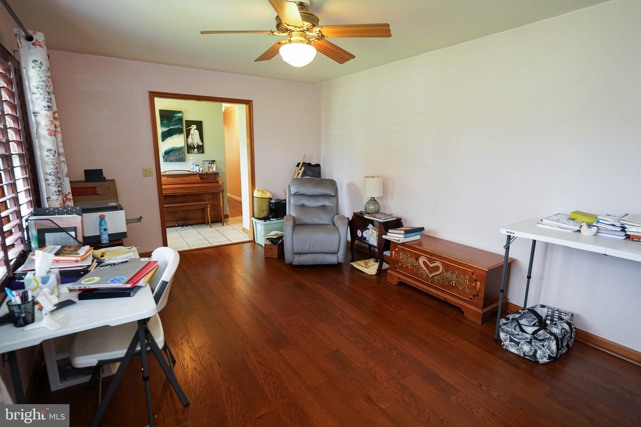 KING WILLIAMS COURT - Residential