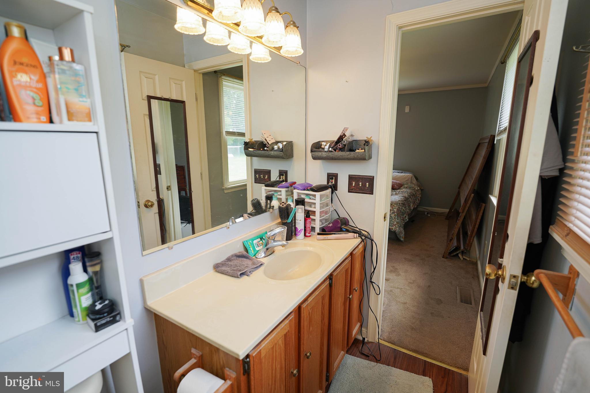 KING WILLIAMS COURT - Residential