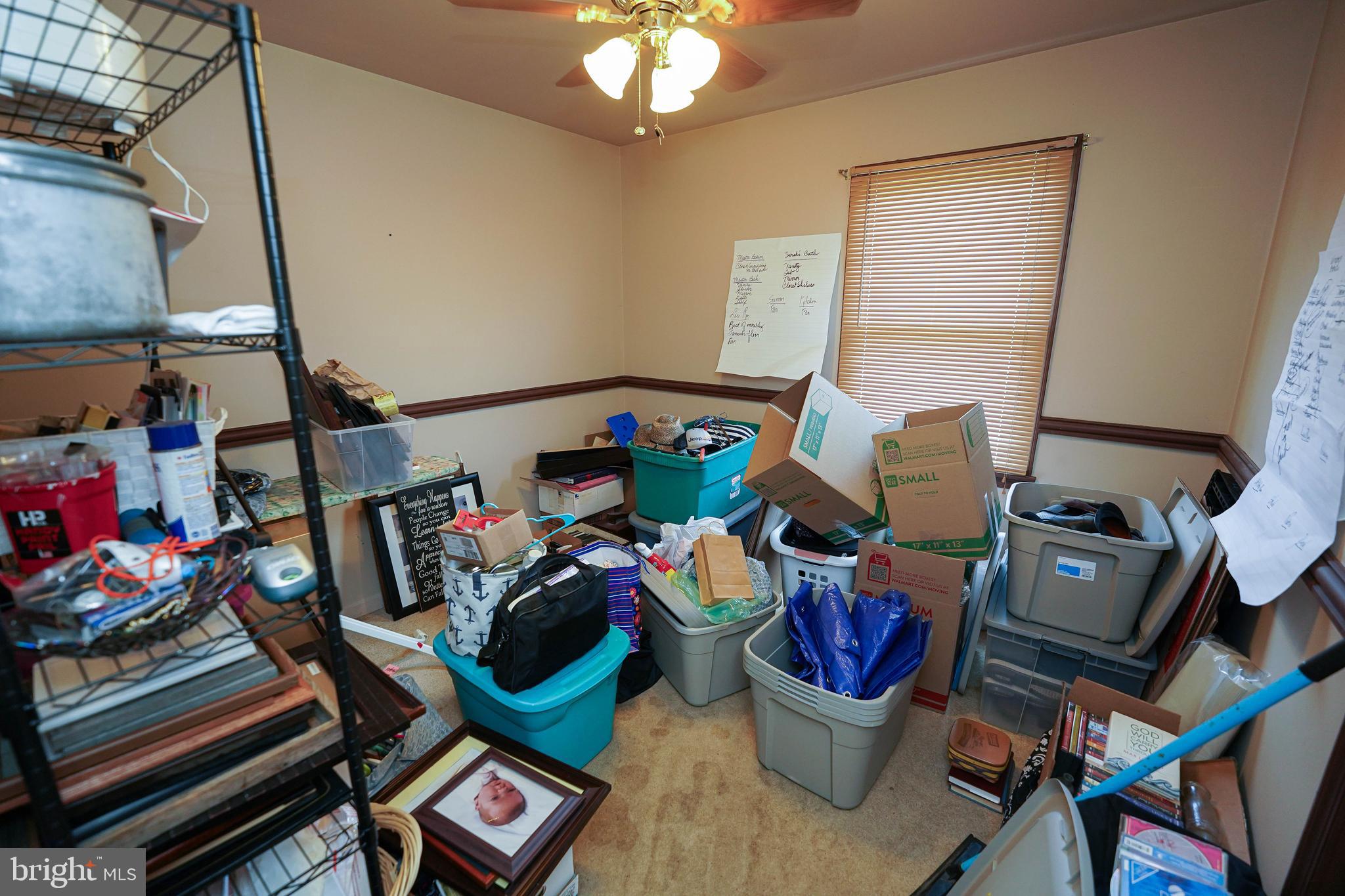 KING WILLIAMS COURT - Residential