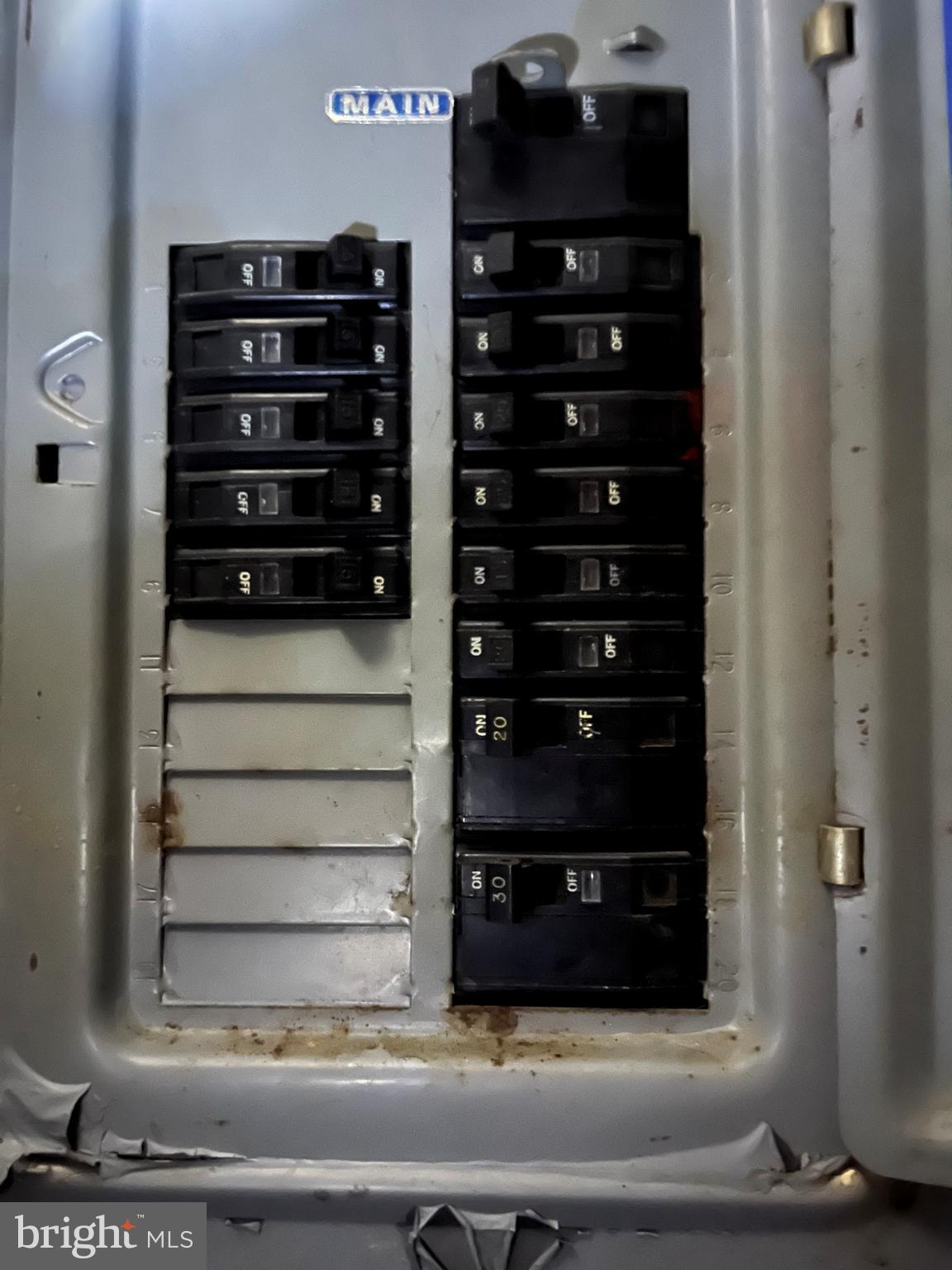 LITTLE ITALY - Residential