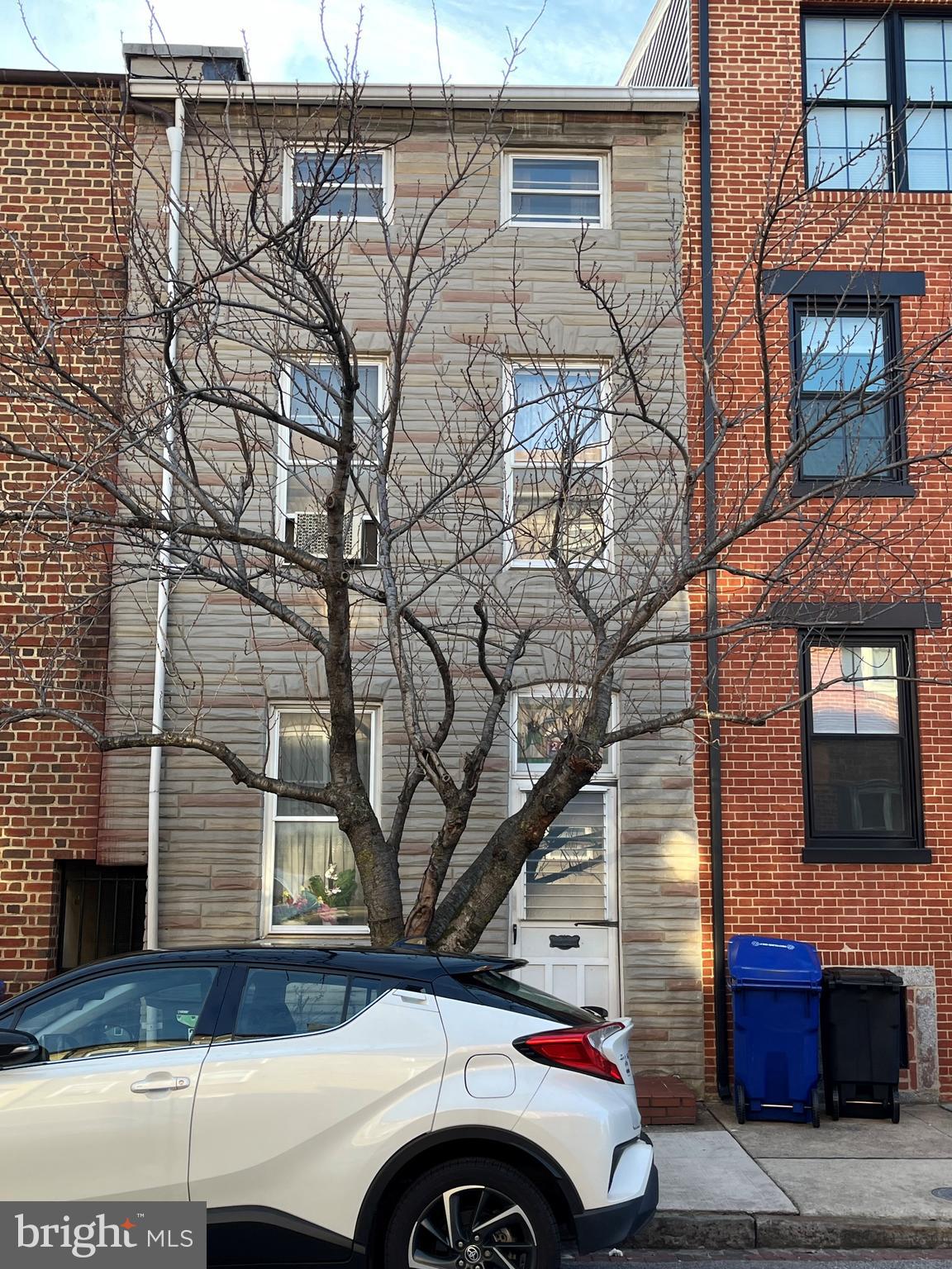 LITTLE ITALY - Residential