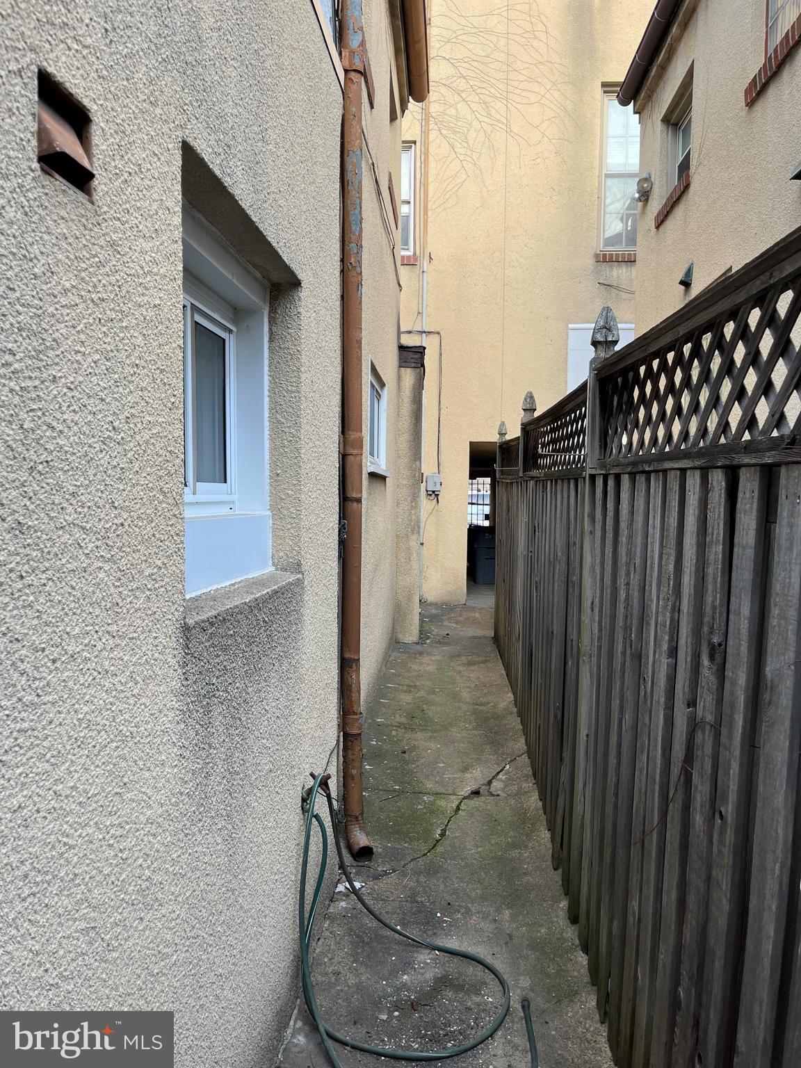 LITTLE ITALY - Residential