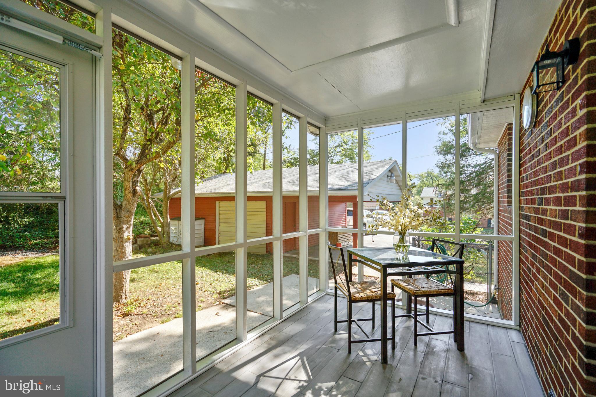 SEVERN - Residential