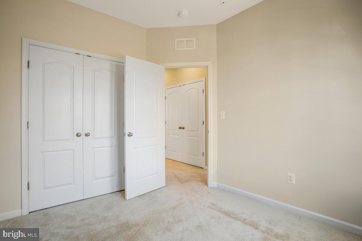 SEVERN HOLLOW - Residential