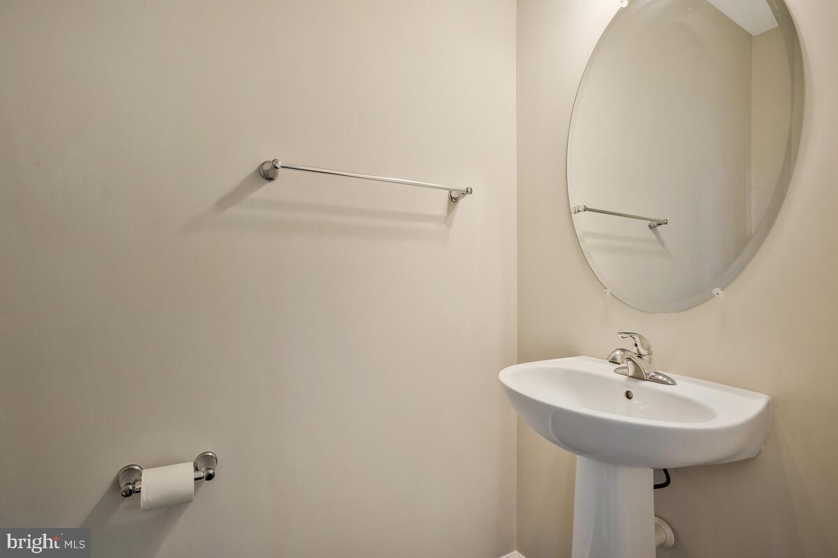 SEVERN HOLLOW - Residential