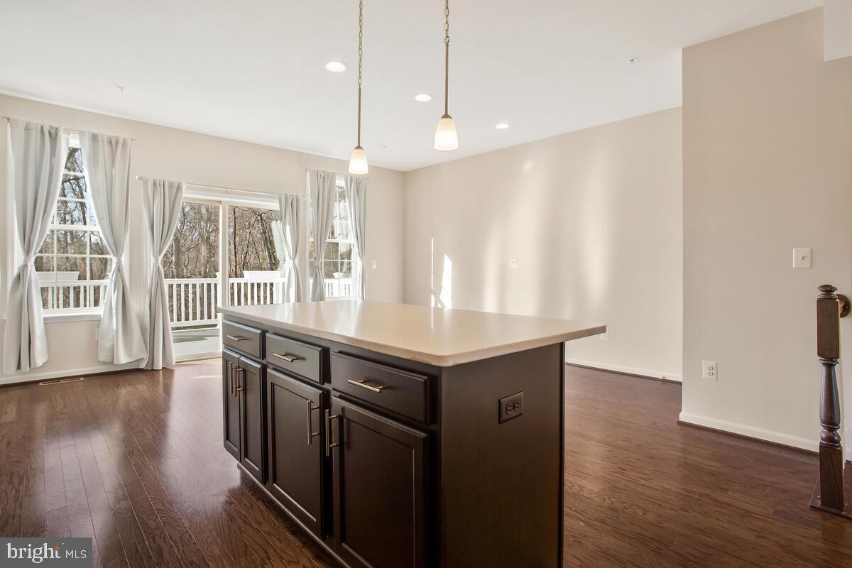 SEVERN HOLLOW - Residential