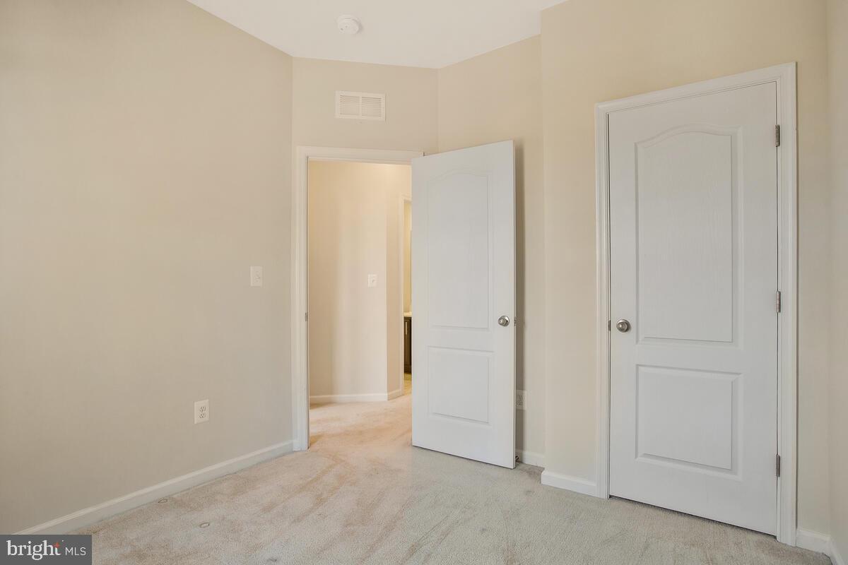 SEVERN HOLLOW - Residential