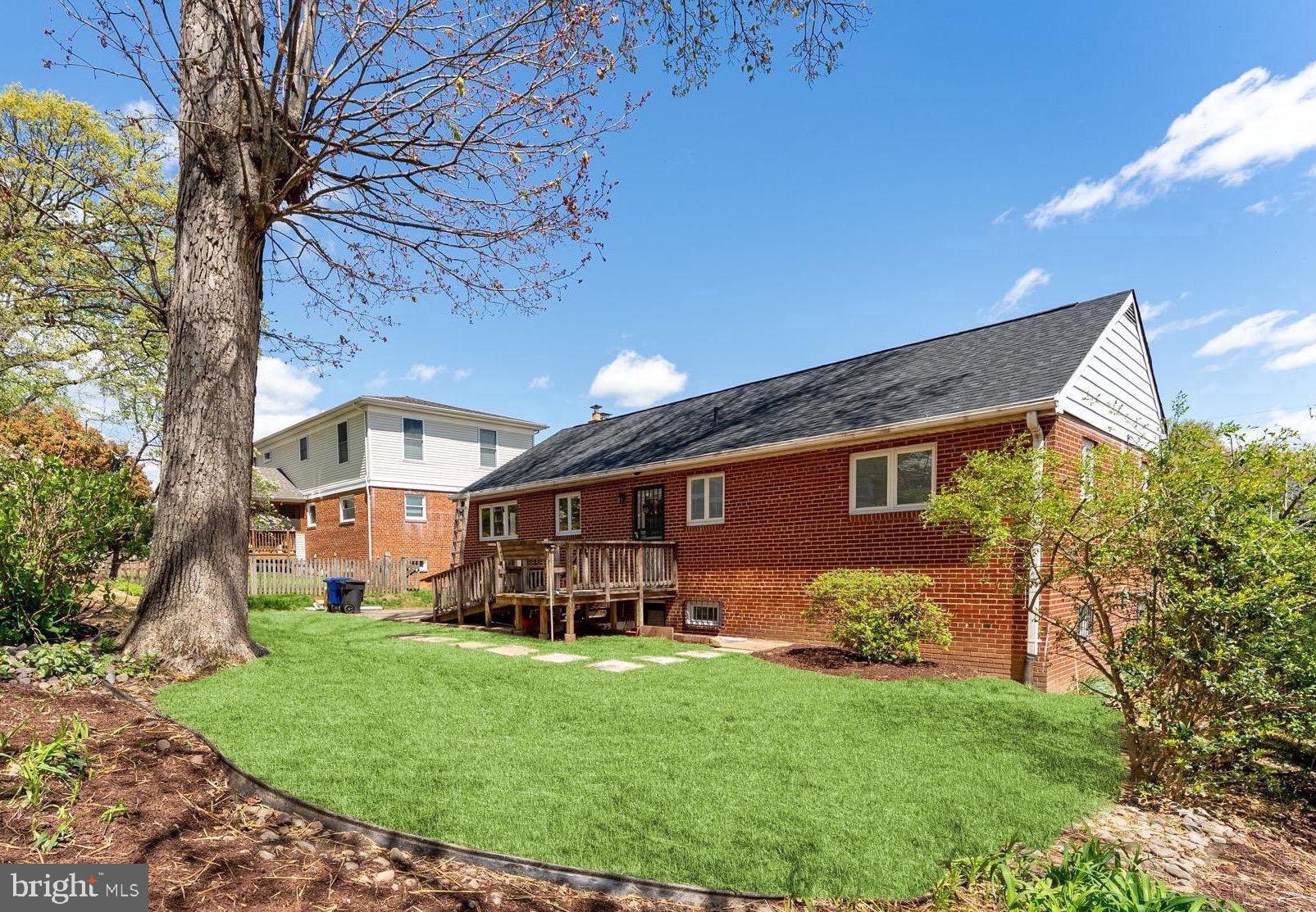 BERKSHIRE GARDENS - Residential