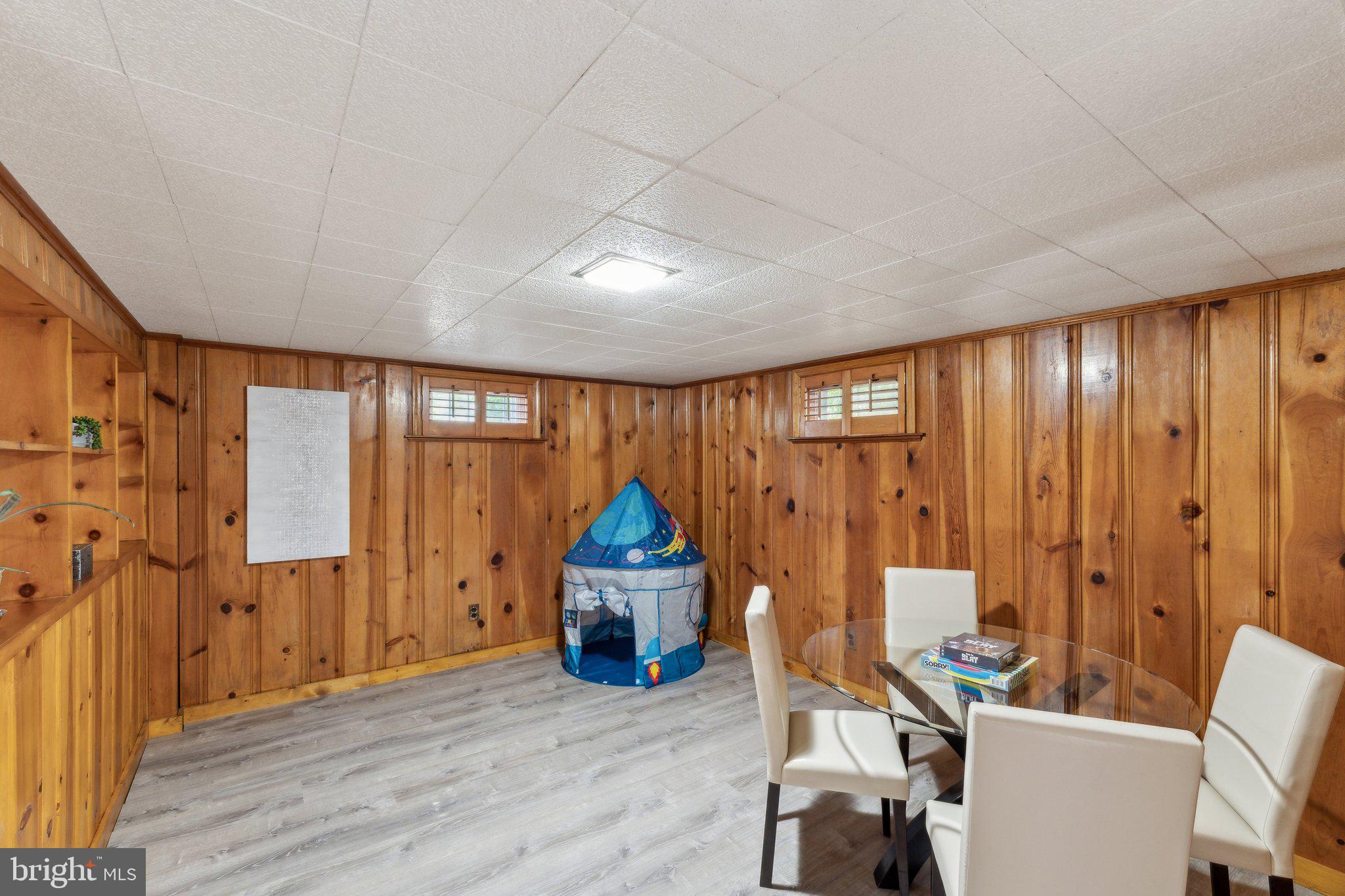 BERKSHIRE GARDENS - Residential