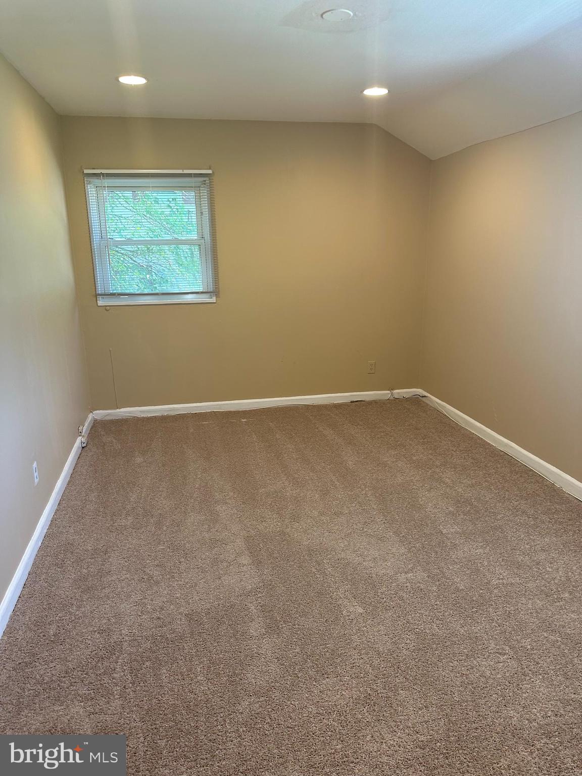 DUPONT HEIGHTS - RESUB - Residential Lease