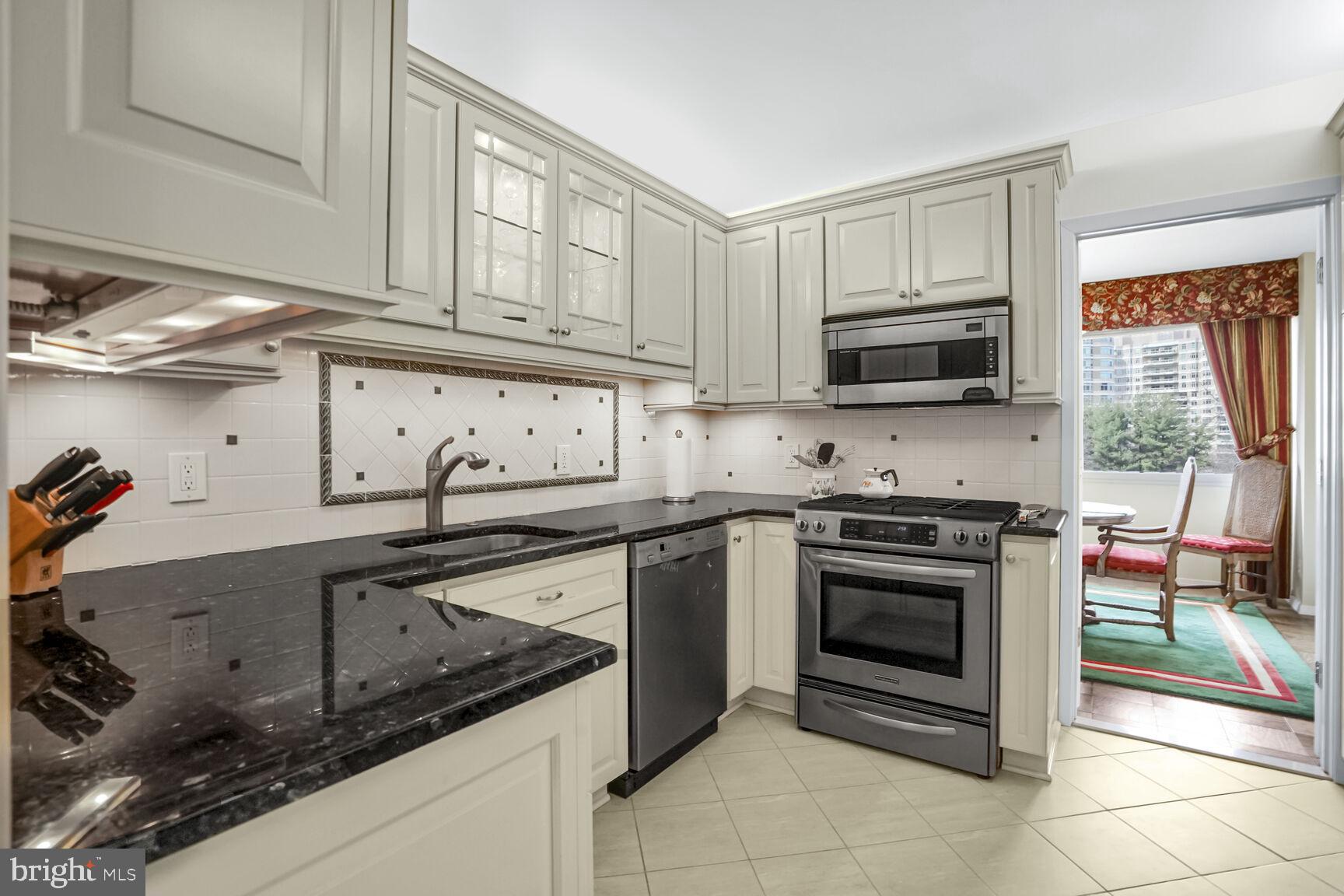 FRIENDSHIP HEIGHTS - Residential