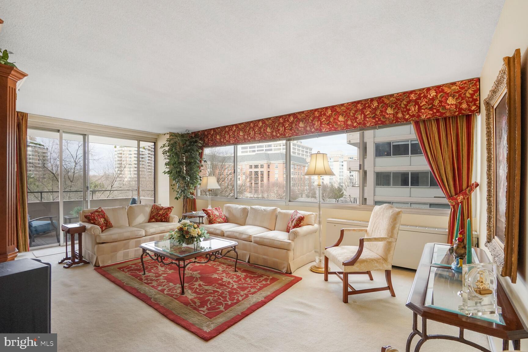 FRIENDSHIP HEIGHTS - Residential