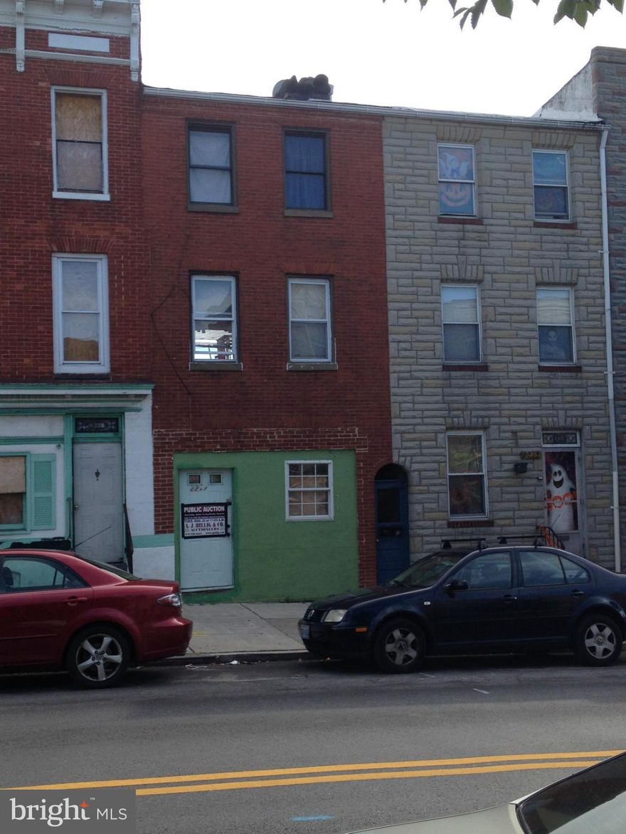 REDUCED! Large home being sold AS-IS. Price includes, ready to build plans, CHAP 10-Year Tax Credit approval. We will have the building permit within next 10 days.