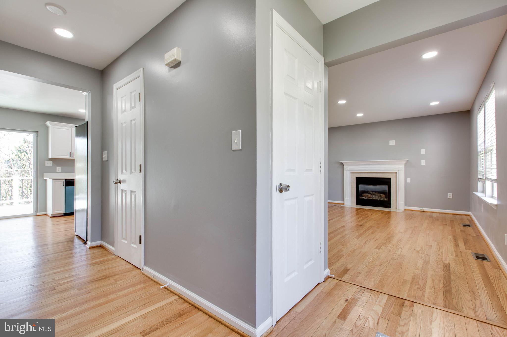 MERIDALE MEADOWS - Residential