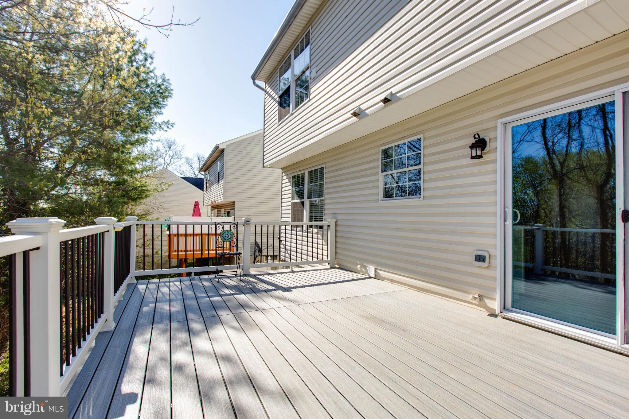 MERIDALE MEADOWS - Residential