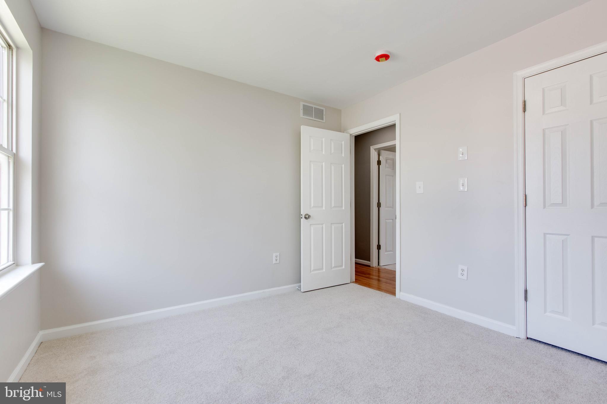 MERIDALE MEADOWS - Residential