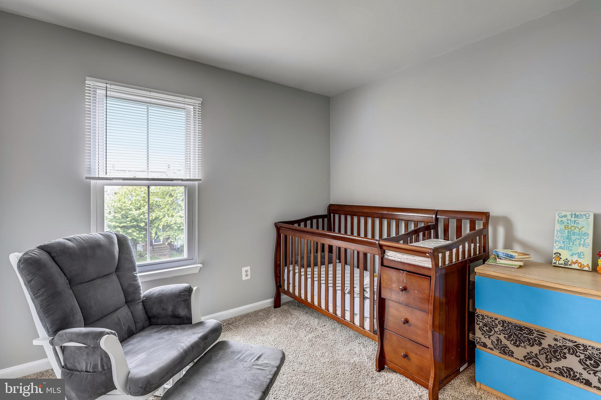 WILLIAMSBURG VILLAGE - Residential