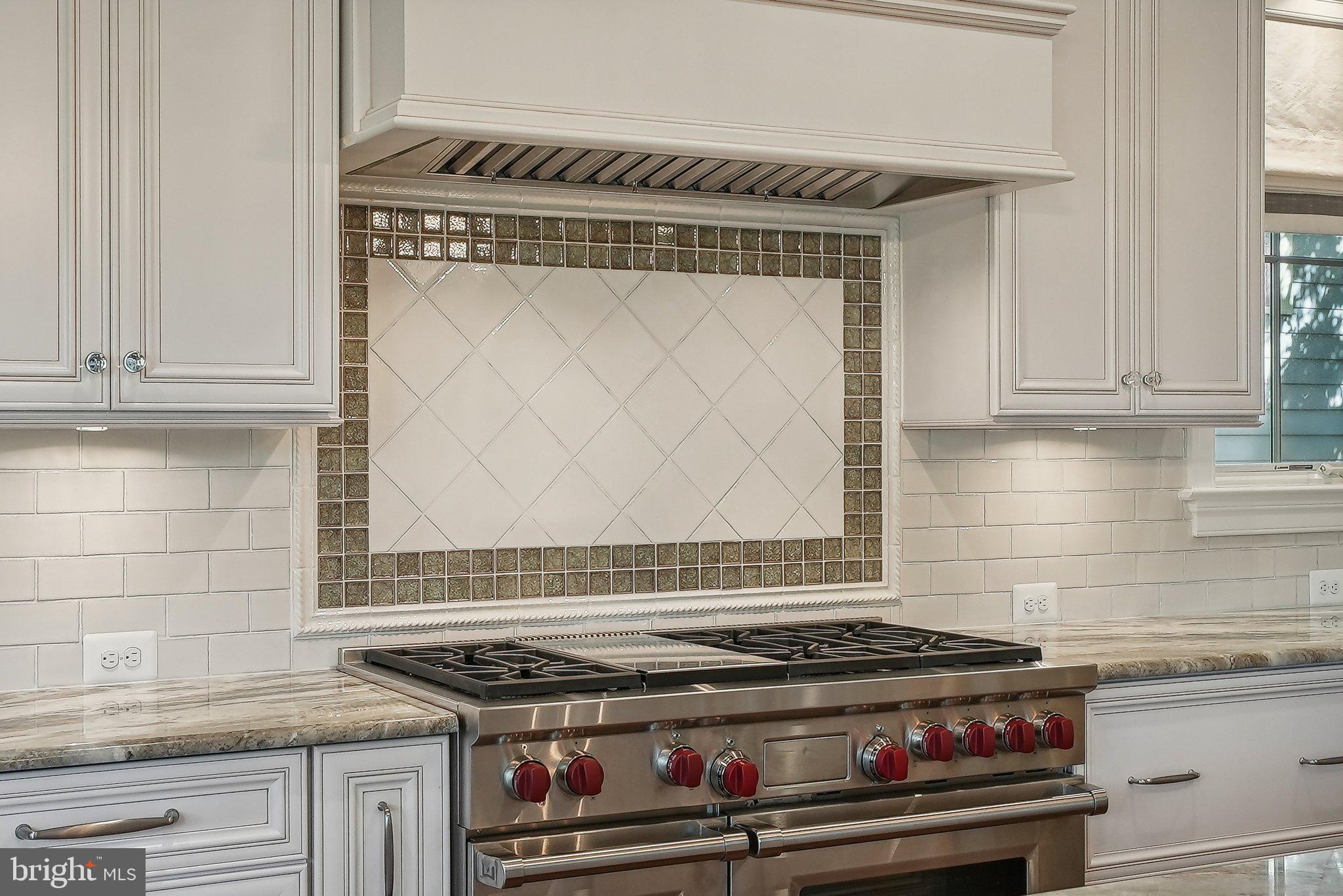 LYON VILLAGE - Residential