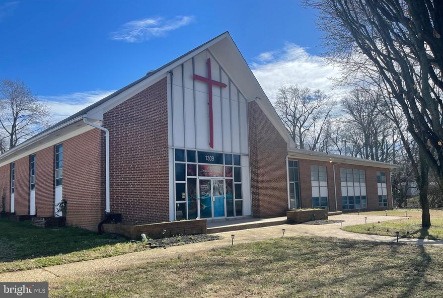 This property is great for a church, residential dwellings, or development potential. 
Front building is a church with rooms in lower level for day care and office. There also is a large meeting room on the upper level with a kitchen. The basement is used for storage.
The back building is a two story with deck and includes 6 bedrooms and 3 baths. Back building is in need of renovation.
Property consists of 1.03 acres.
R2 Zoning allows up to 8 dwellings per acre according to the City of Annapolis Planning and Zoning Department.
Please make appointment with listing agent. There is no lockbox.