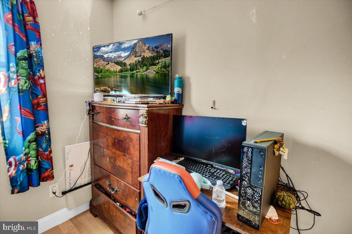 TRIMBLE RUN - Residential