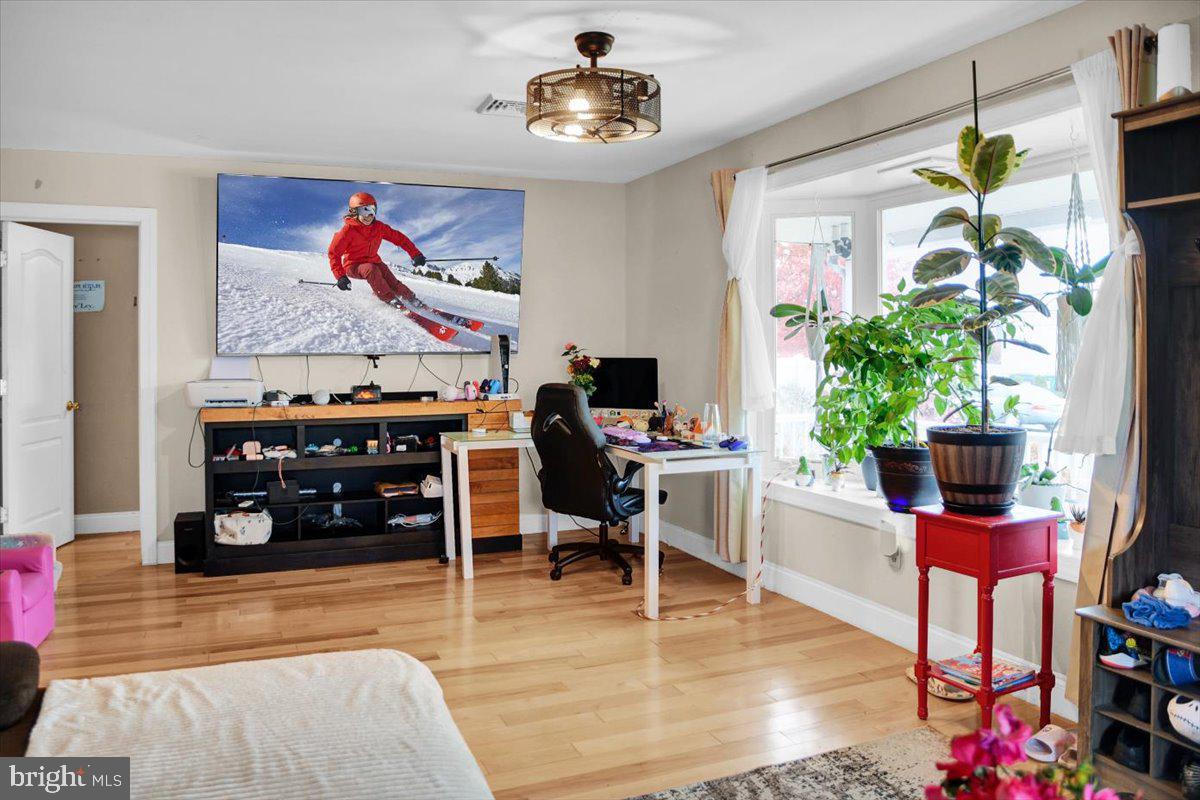 TRIMBLE RUN - Residential