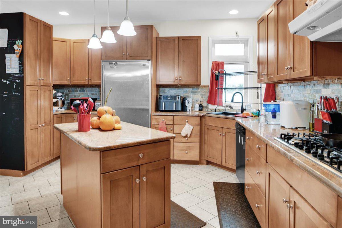 TRIMBLE RUN - Residential