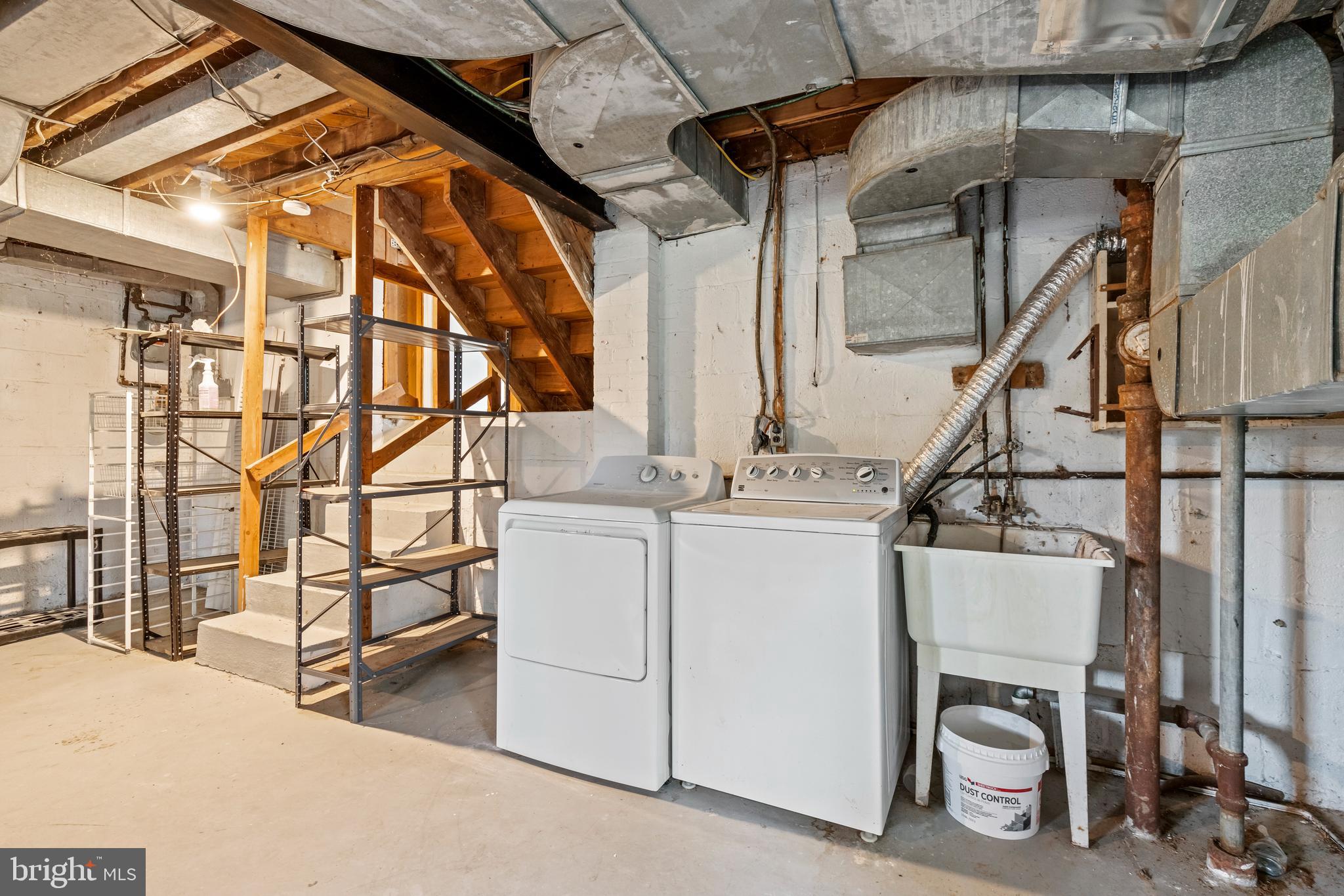 ASHBURTON - Residential Lease