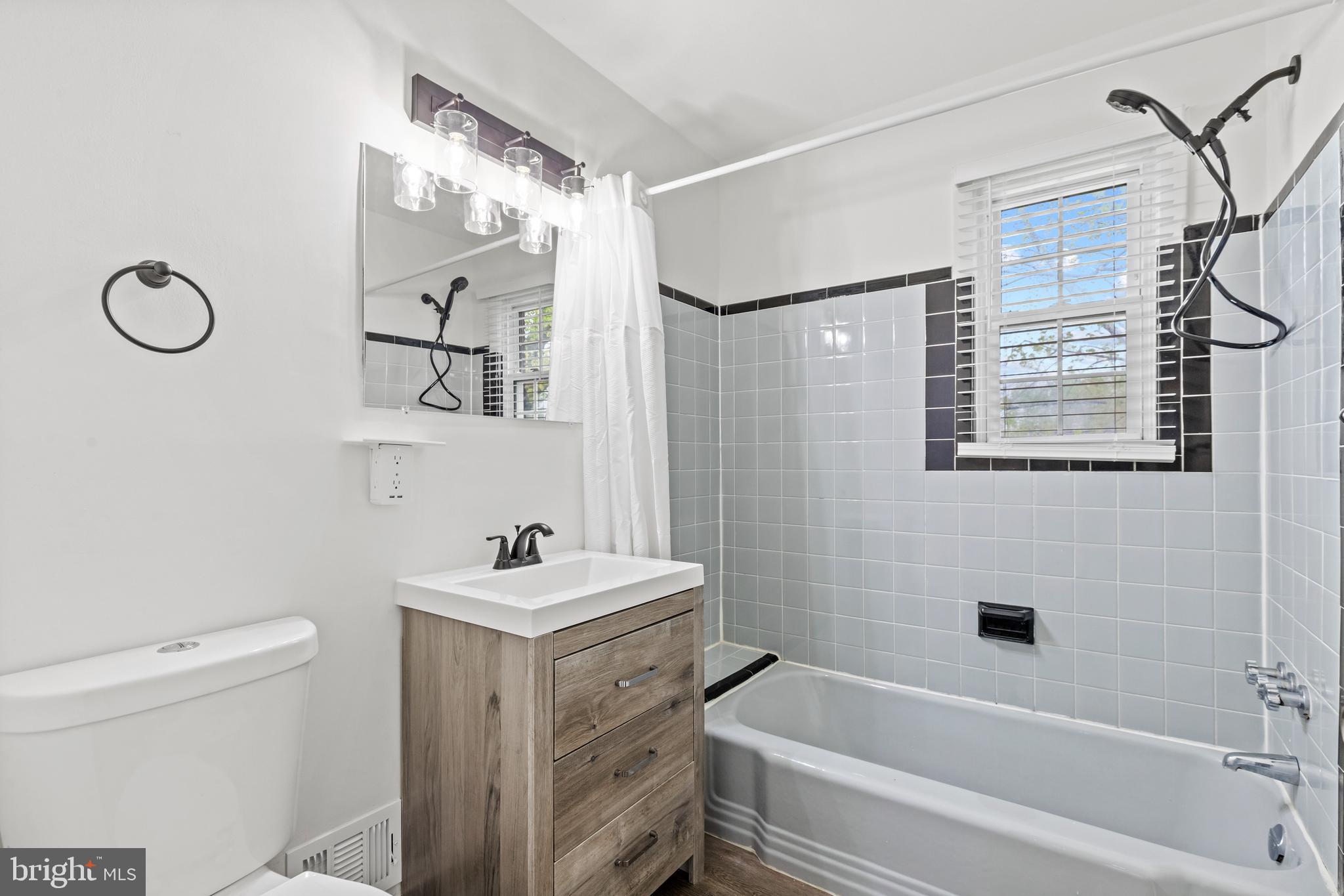 ASHBURTON - Residential Lease