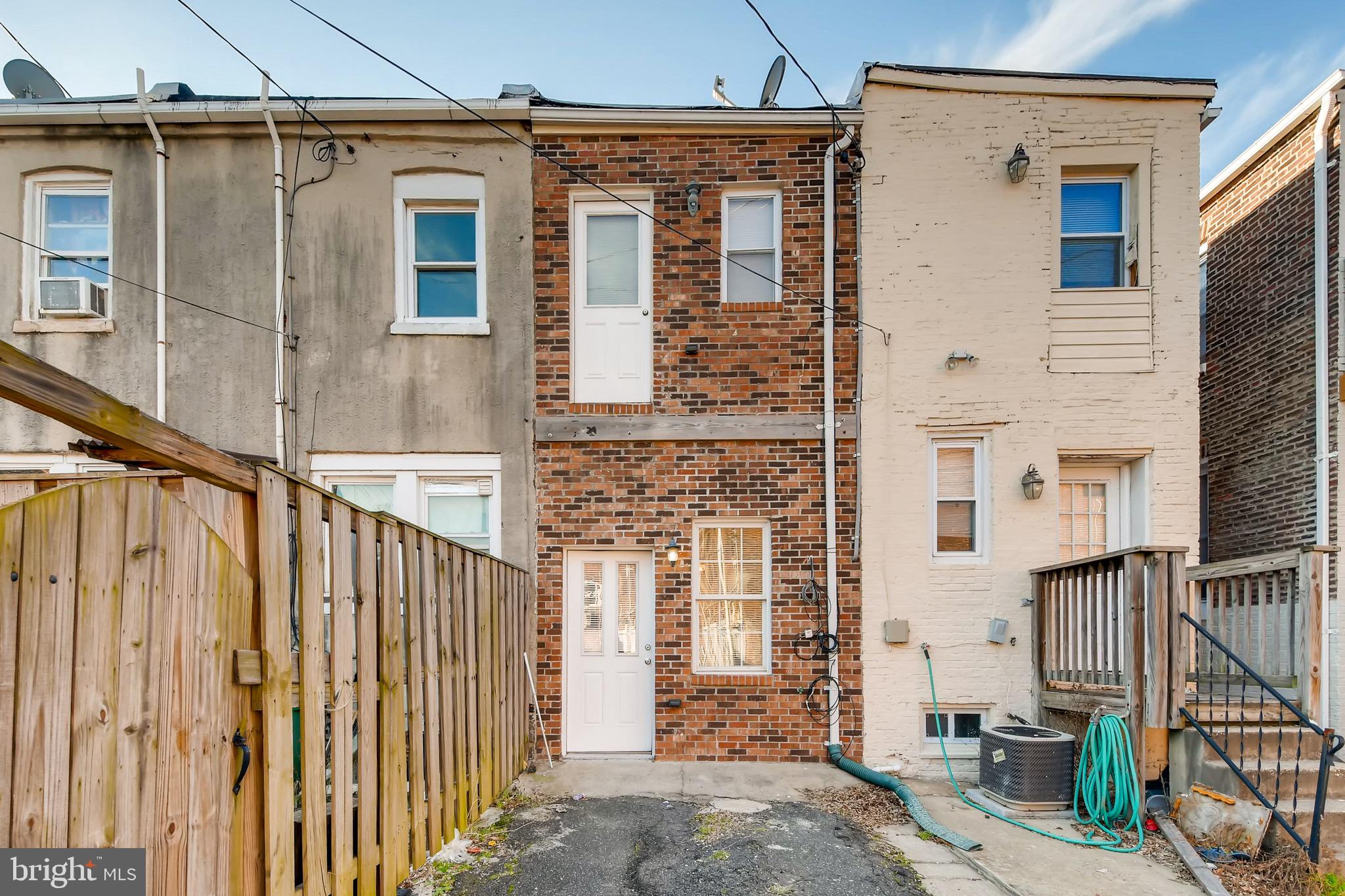 BREWERS HILL - Residential Lease