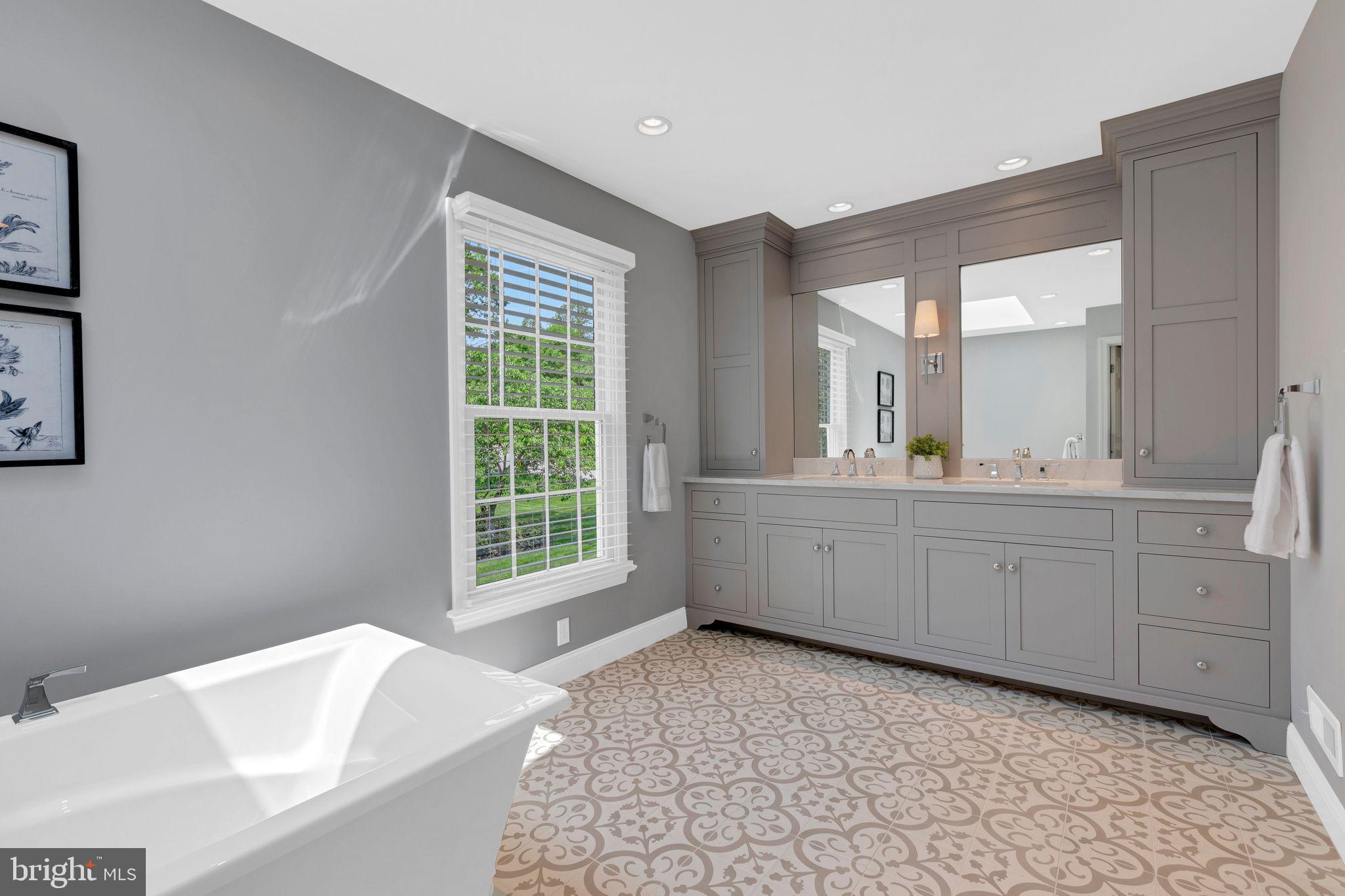 BRANDYWINE RIDGE - Residential