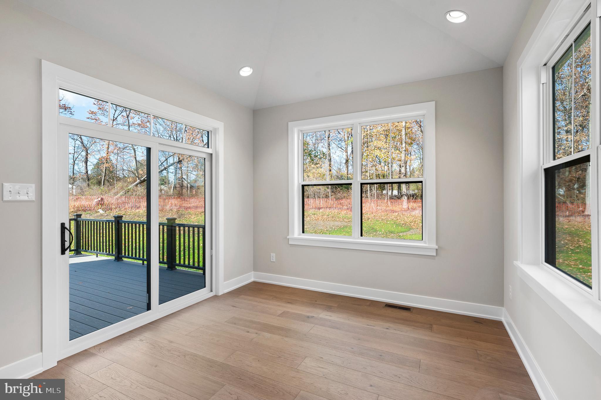 ARDEN RESERVE - Residential