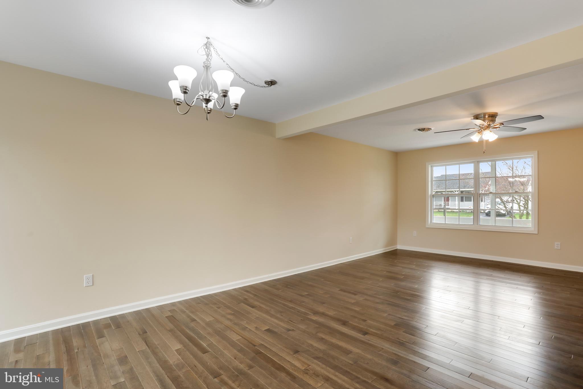 PATRICK HENRY ESTATES - Residential