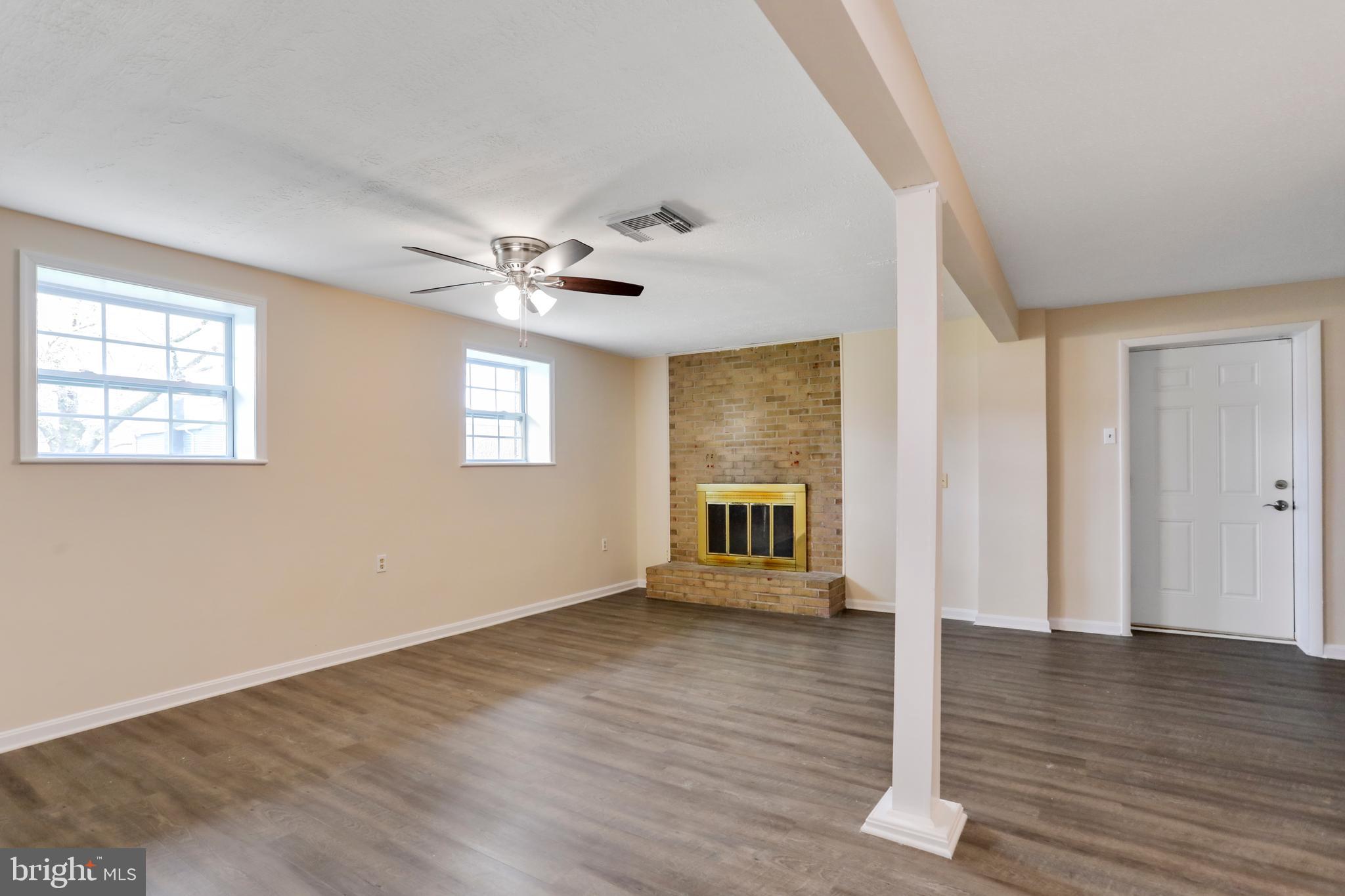 PATRICK HENRY ESTATES - Residential