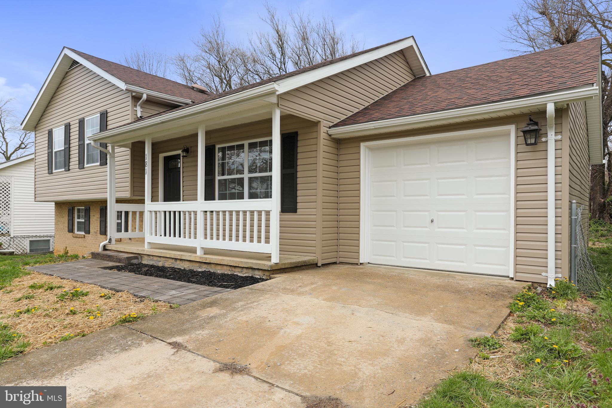 PATRICK HENRY ESTATES - Residential