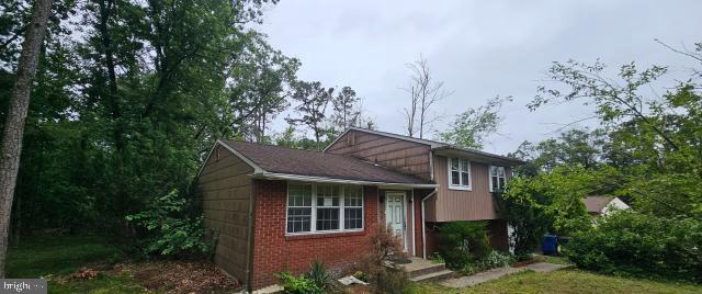 143 OAK PINES BOULEVARD