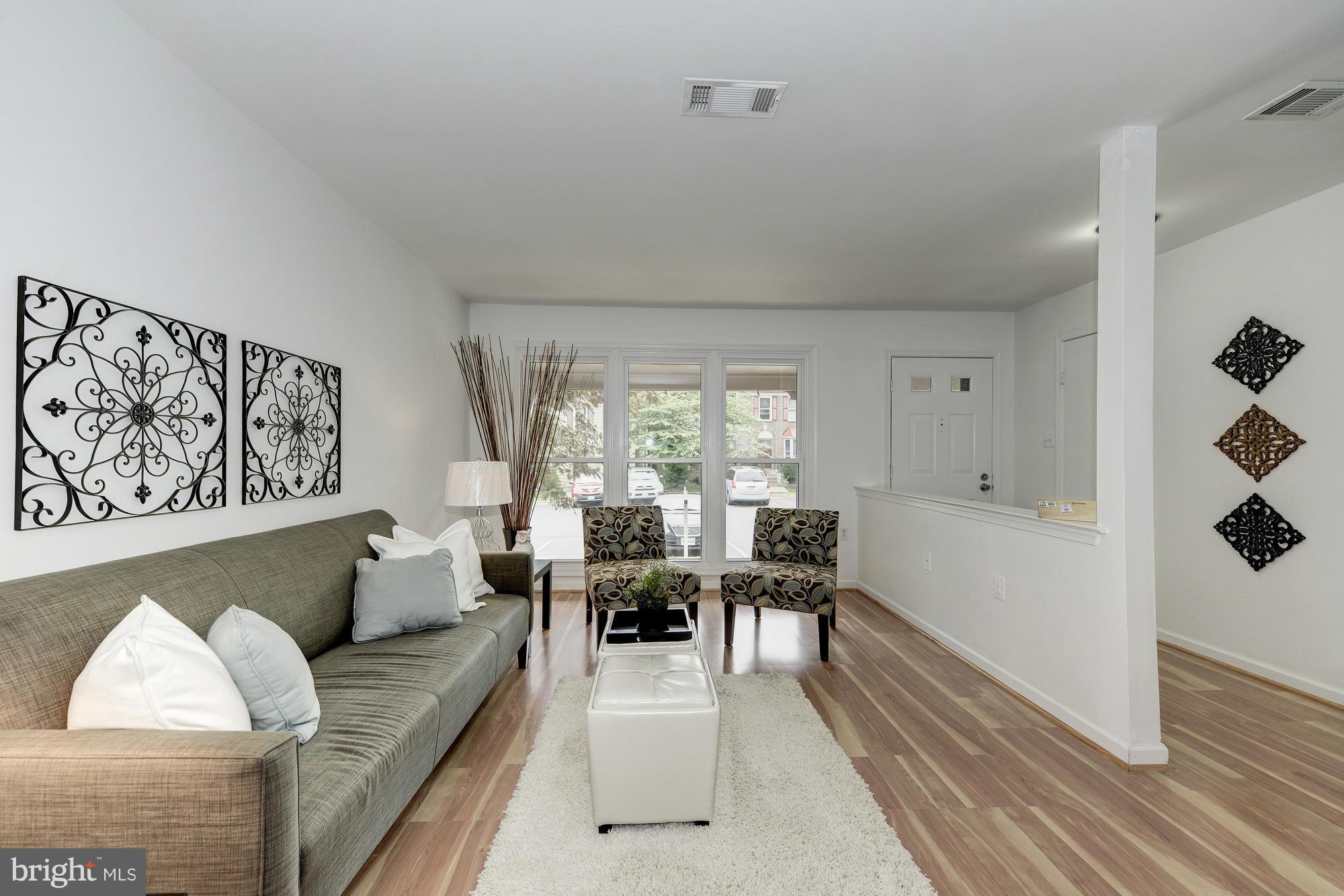 HERITAGE CROSSING - Residential