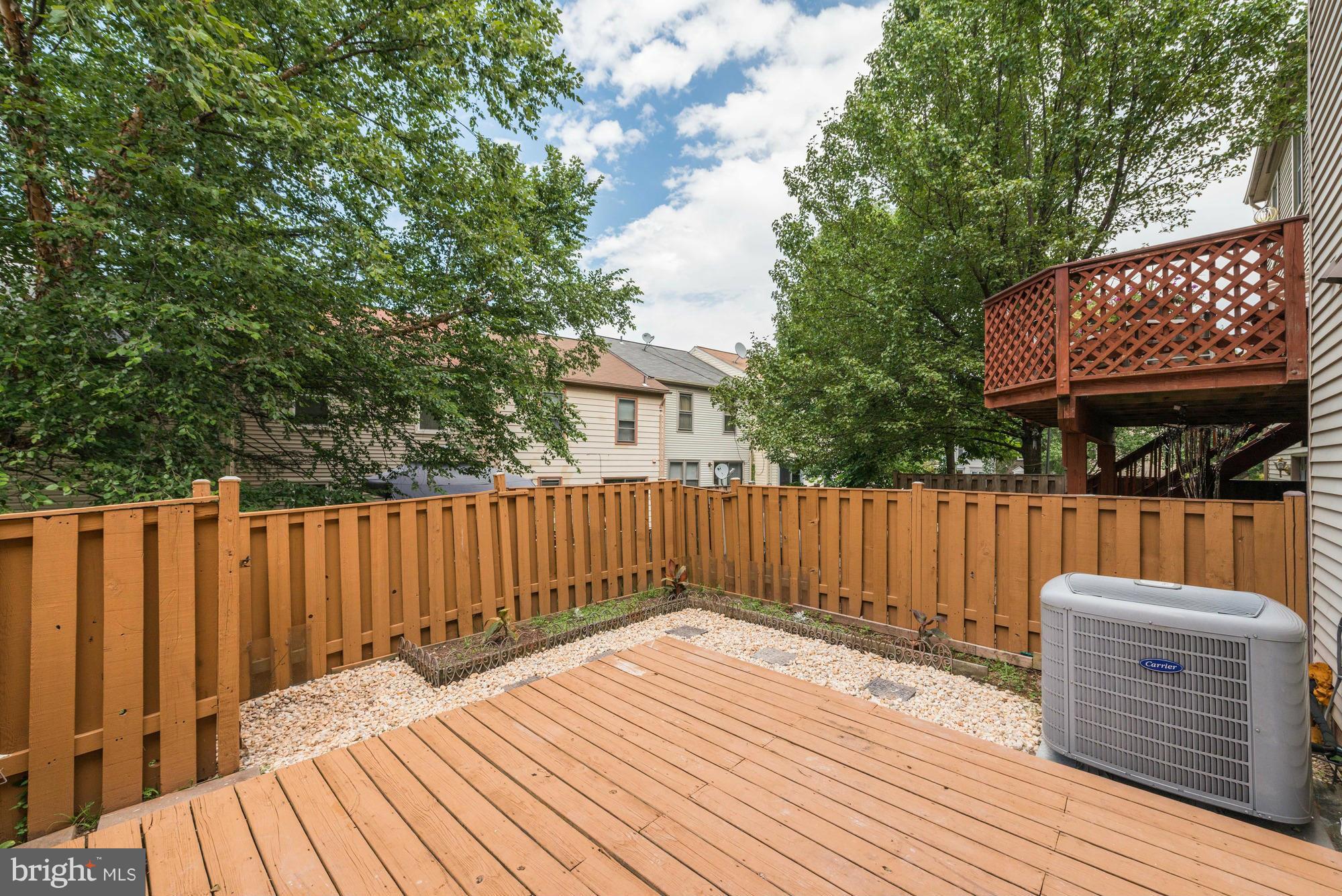 HERITAGE CROSSING - Residential