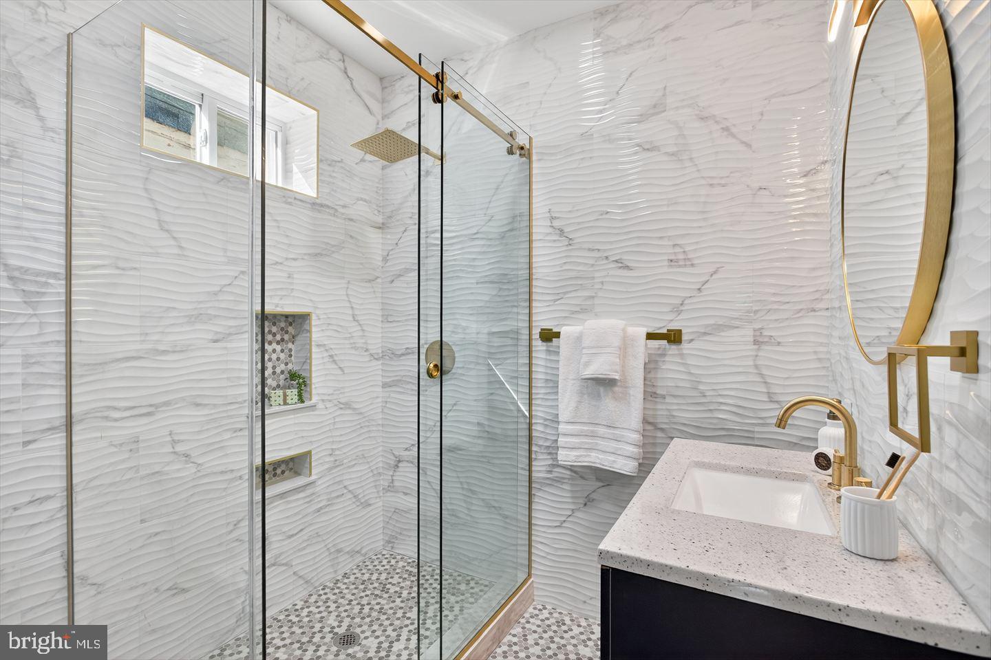 GRAYS FERRY - Residential