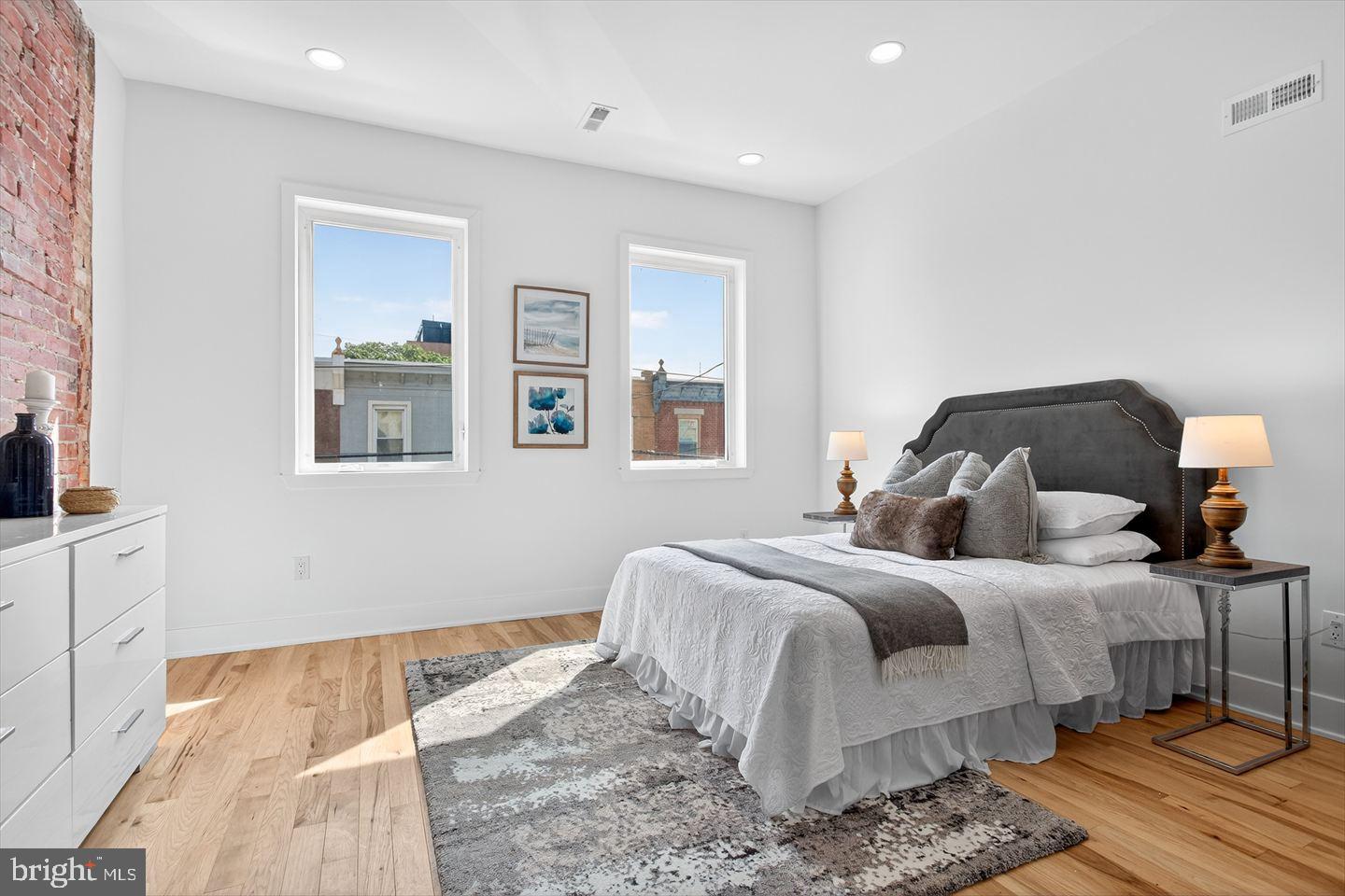 GRAYS FERRY - Residential