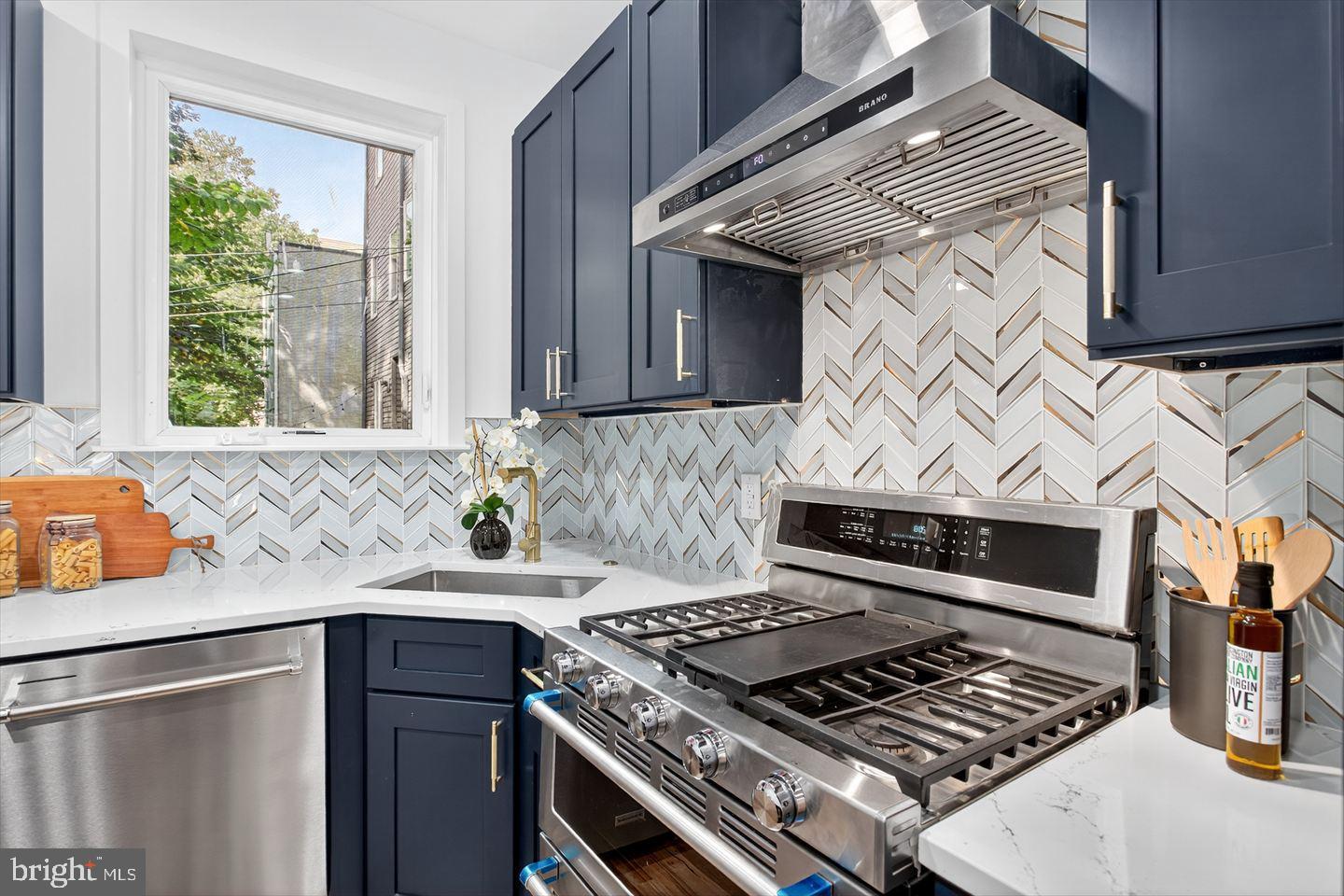 GRAYS FERRY - Residential