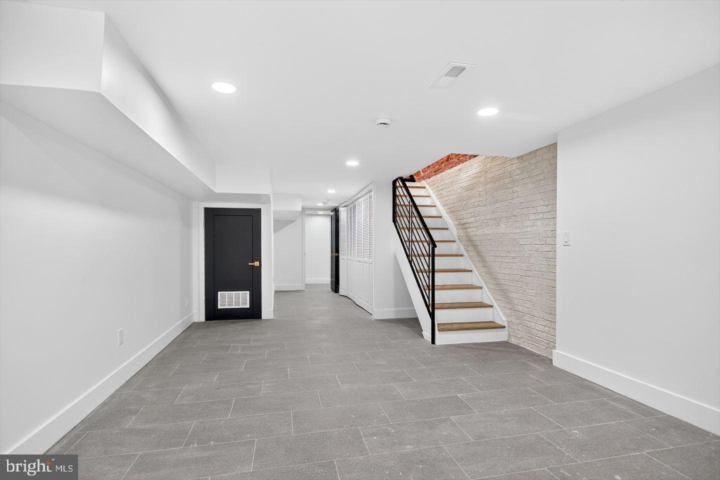 GRAYS FERRY - Residential