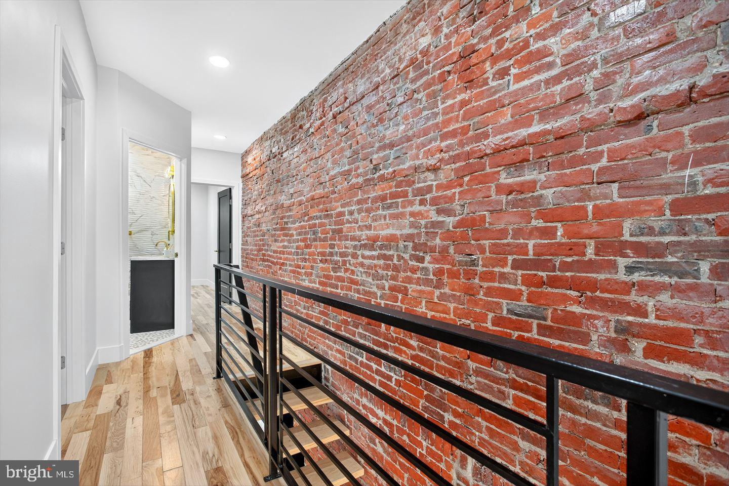 GRAYS FERRY - Residential