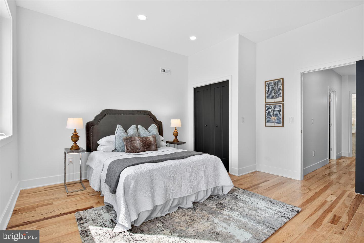 GRAYS FERRY - Residential